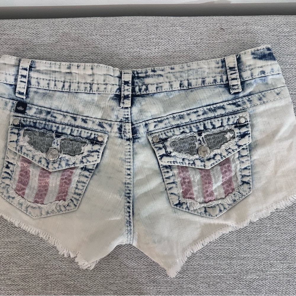 Almost Famous Women's Distressed Denim Shorts - Blue and White